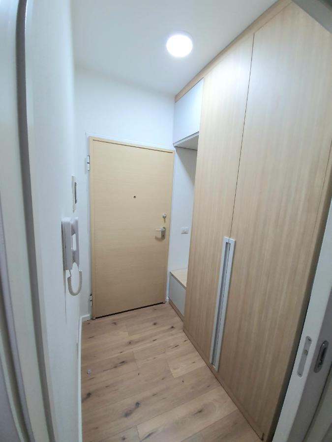 Avalona Apartment 1 Vlorë Екстериор снимка